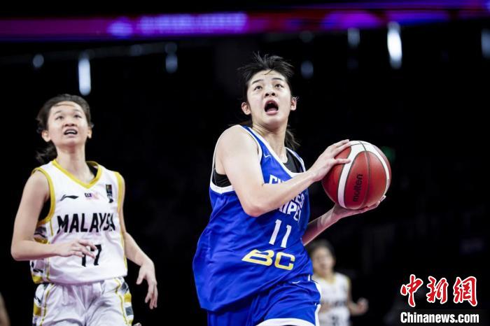 中国U18女子篮球在深圳击败新西兰，夺得国际篮