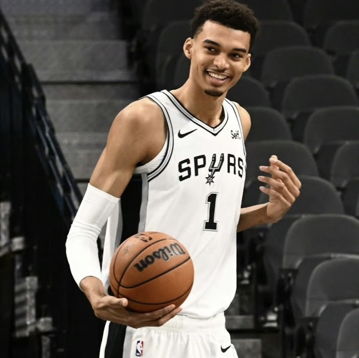 NBA常规赛MVP争夺白热化 国际球员包揽前四名