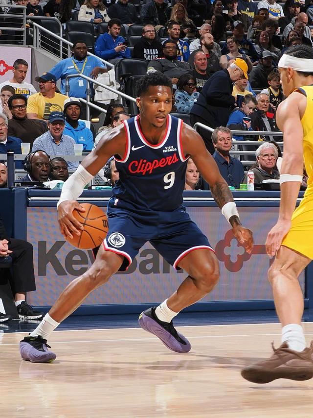 快船绝杀险些翻车！步行者摆烂战术遭NBA新规严