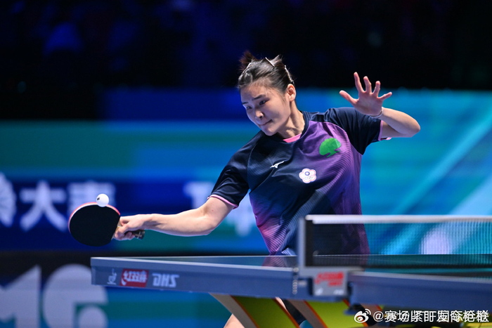 孙颖莎澳门世界杯女单小组赛首战3-0力克李昱谆