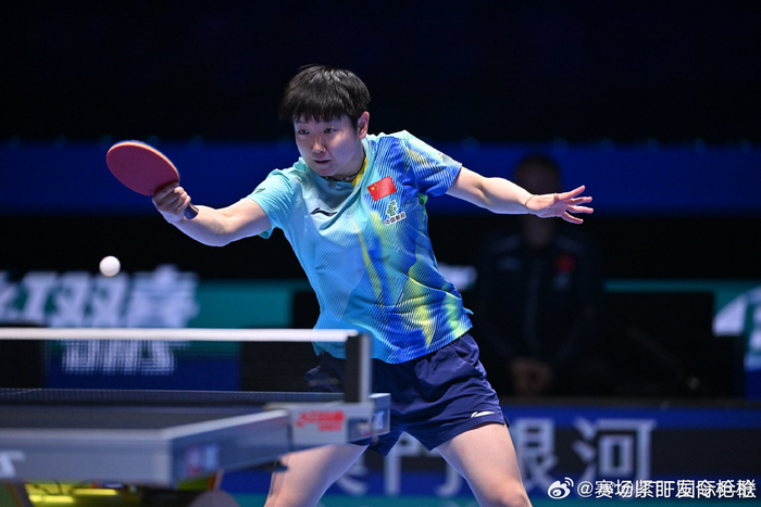 孙颖莎澳门世界杯女单小组赛首战3-0力克李昱谆