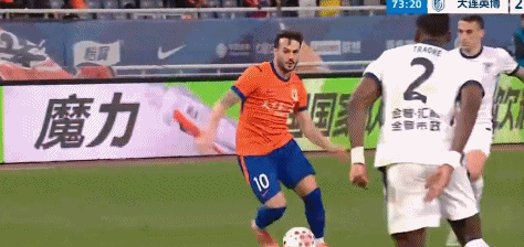 卡扎伊什维利赛季首球破大连英博防线 创泰山队