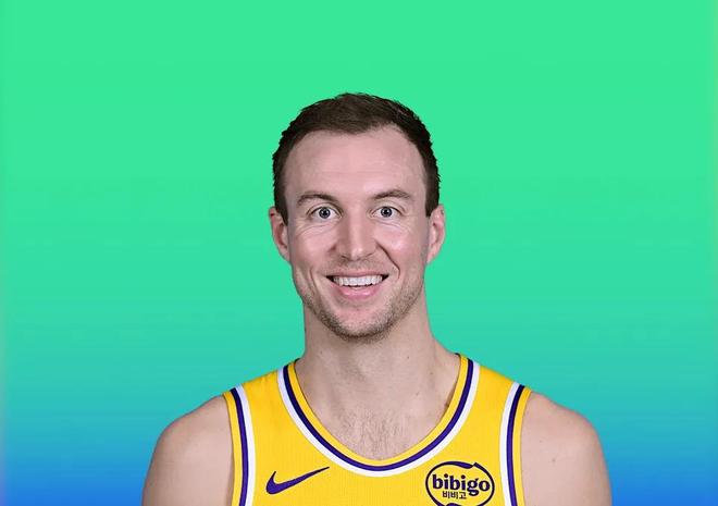 伤病成机遇 肯纳德季后赛逆袭成湖人轮换